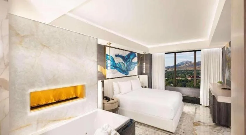 Bed in Peppermill Resort Spa Casino