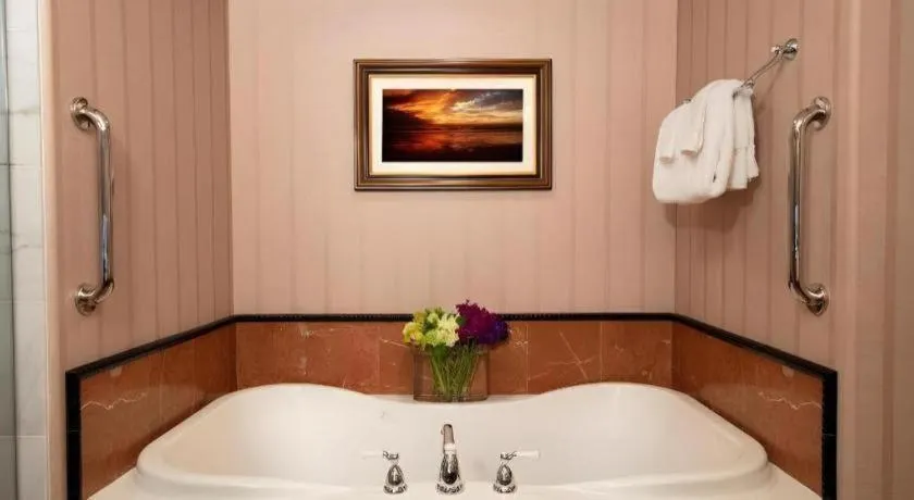 Bed in Peppermill Resort Spa Casino