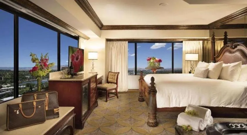 Bed in Peppermill Resort Spa Casino