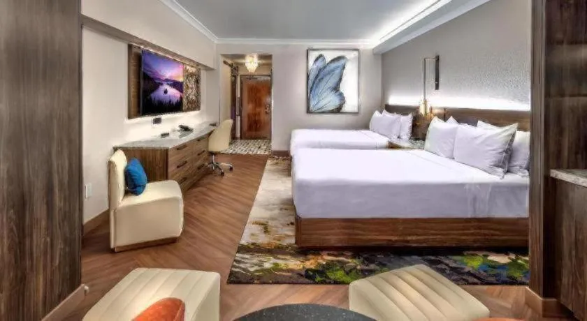 Bed in Atlantis Casino Resort Spa