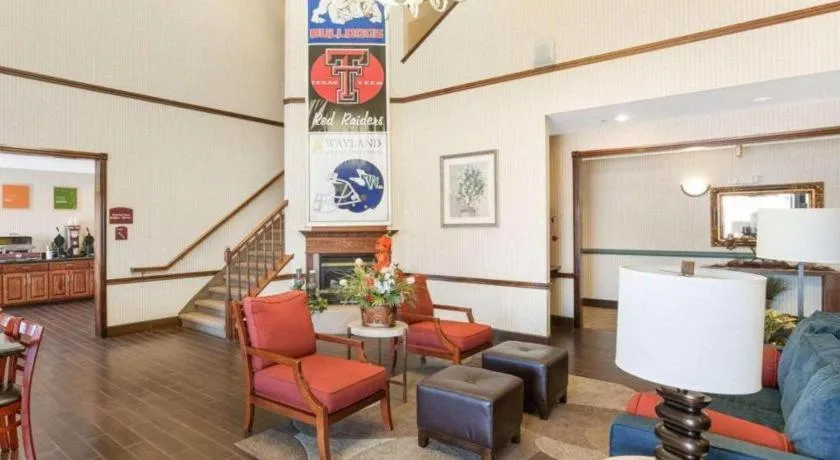 Comfort Suites Plainview