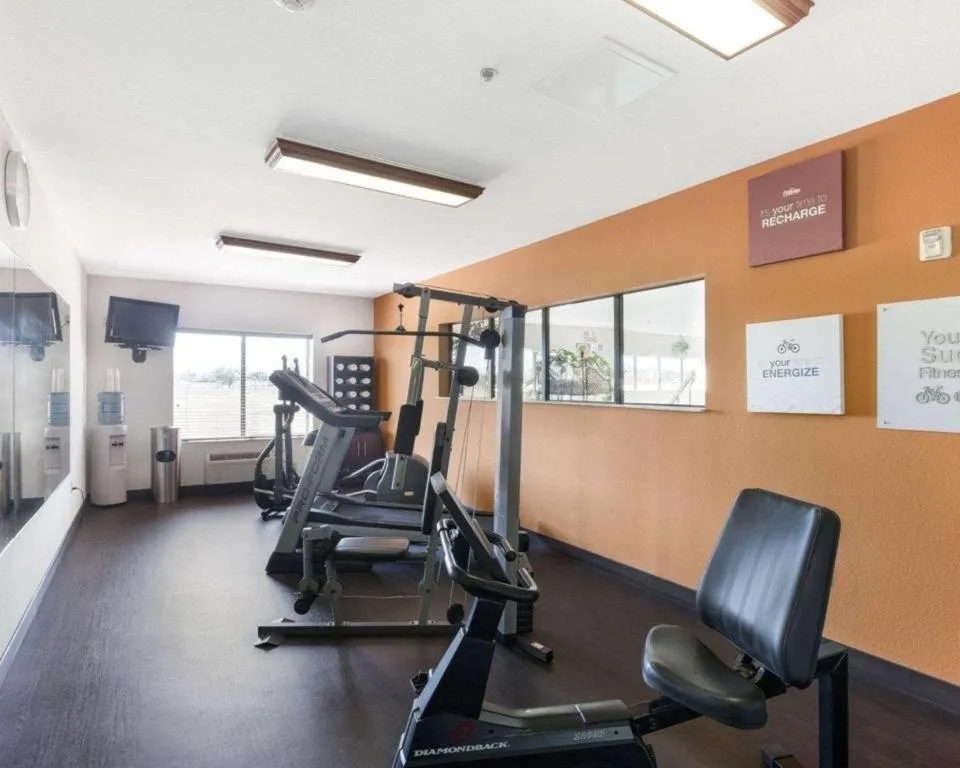 Comfort Suites Plainview