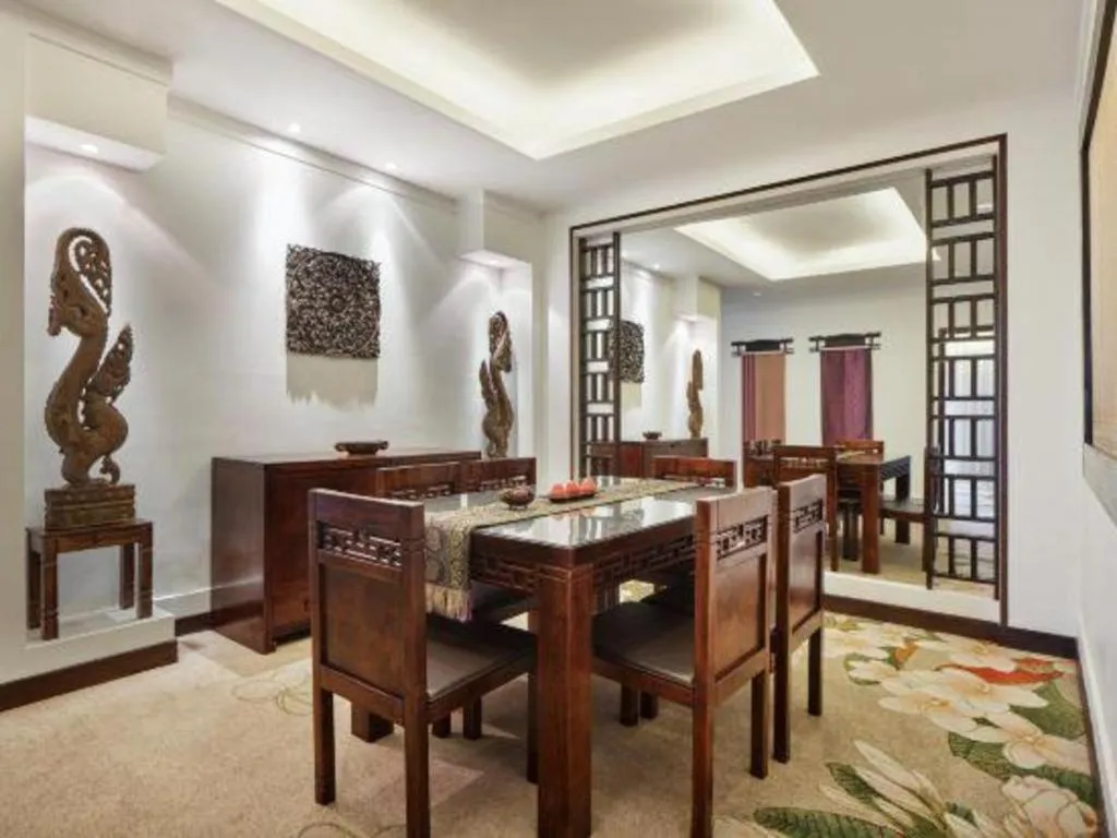 Riyuegu Hotsprings Resort