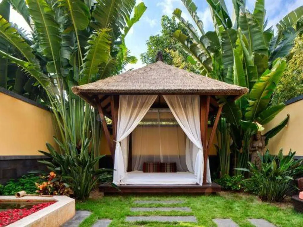 Riyuegu Hotsprings Resort