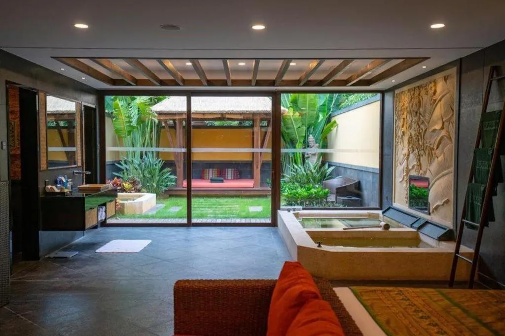 Riyuegu Hotsprings Resort