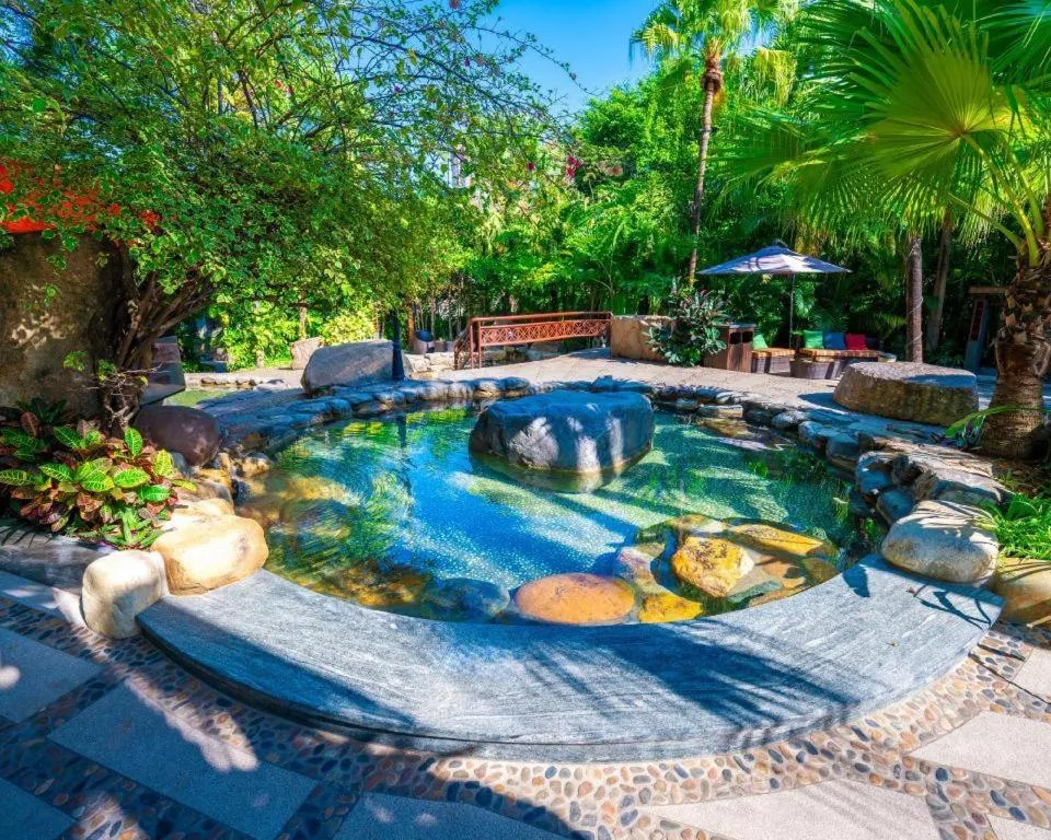 Riyuegu Hotsprings Resort