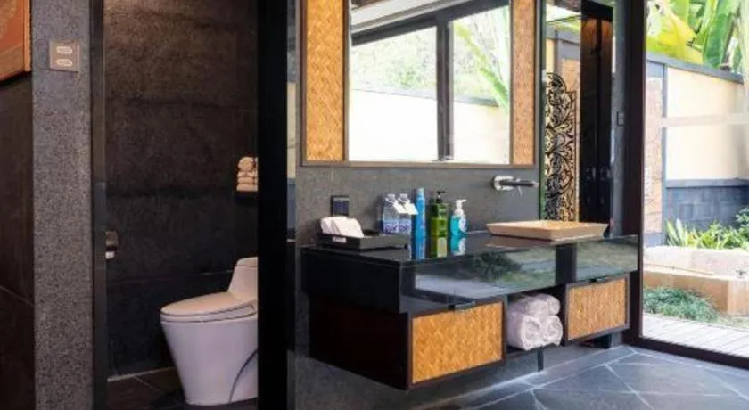 Riyuegu Hotsprings Resort