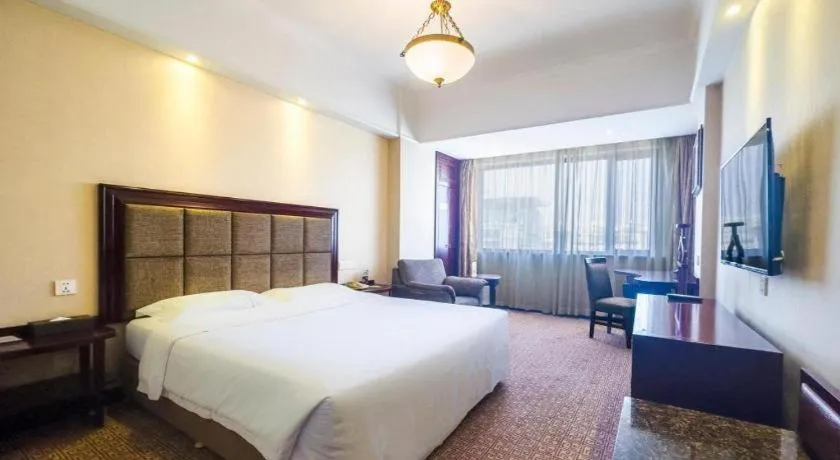 Bed in Chengdu Taihe International Hotel
