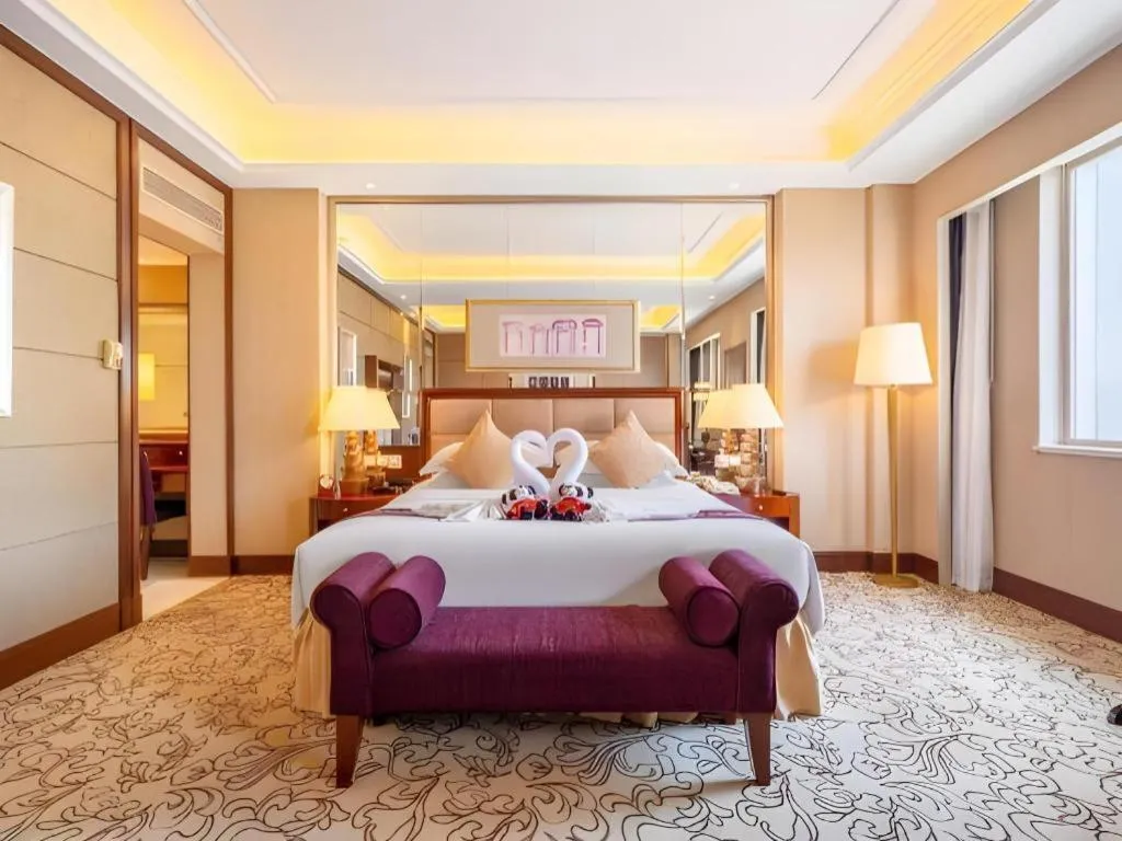 Bed in Chengdu Taihe International Hotel