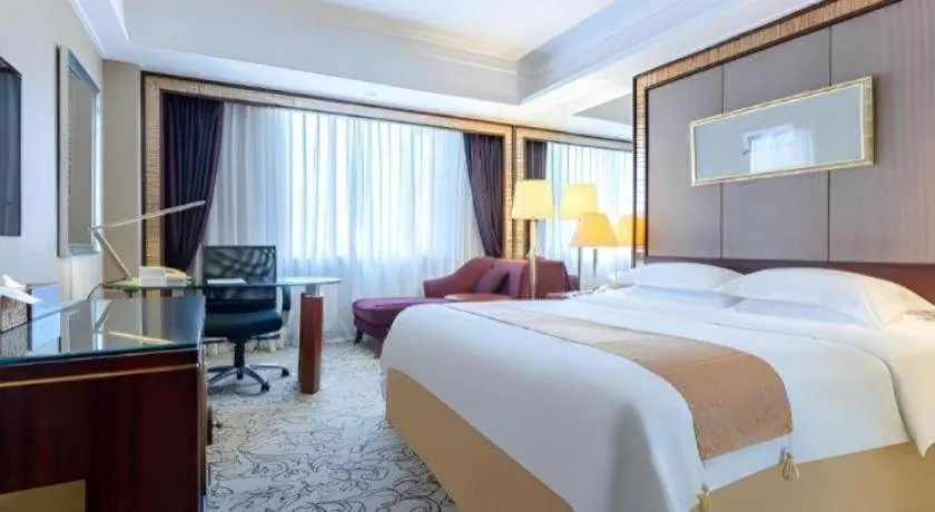 Bed in Chengdu Taihe International Hotel