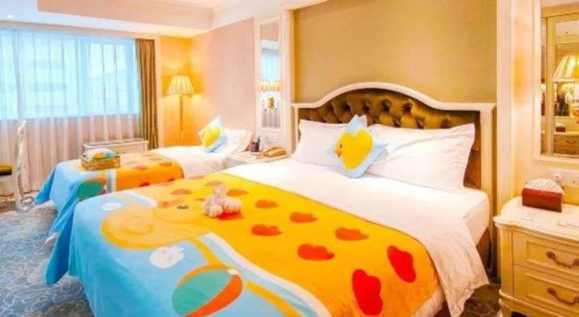 Bed in Xiamen Jingmin Central Hotel