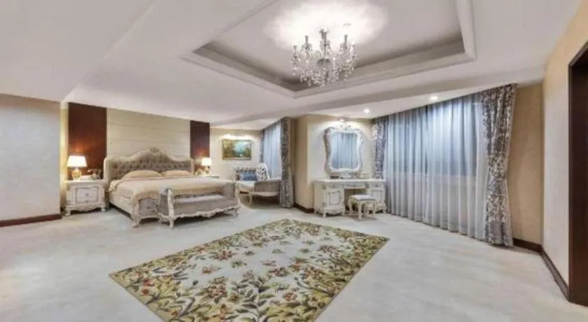 Bed in Century Plaza Hotel