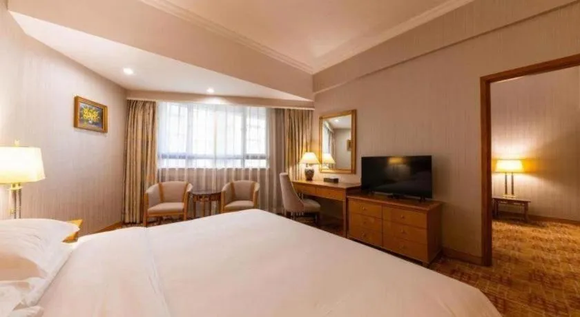 Bed in Century Plaza Hotel