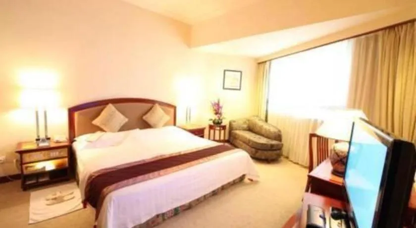 Bed in Century Plaza Hotel