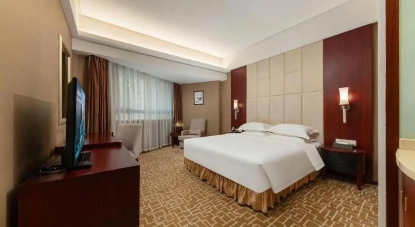 Bed in Century Plaza Hotel