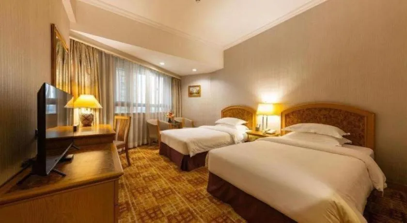 Bed in Century Plaza Hotel