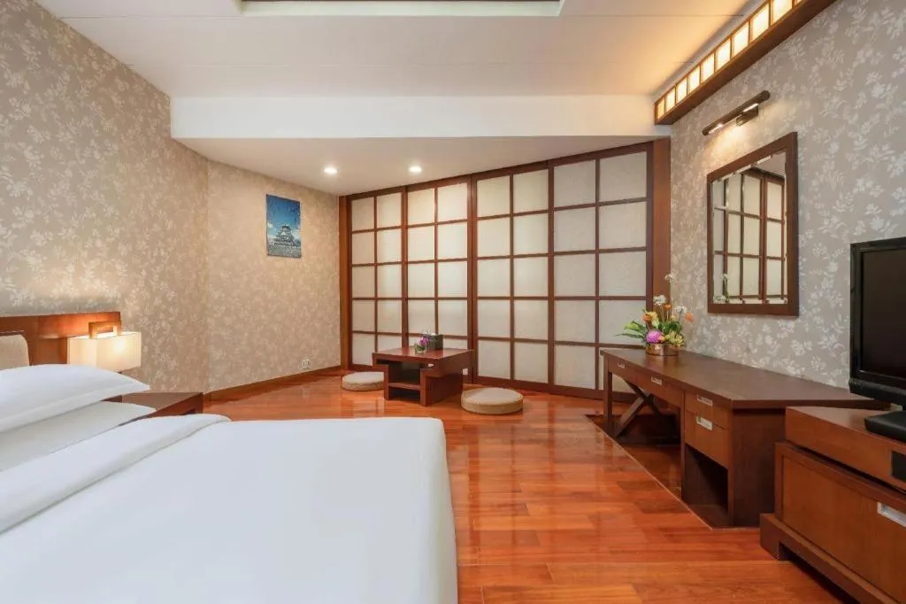 Bed in Century Plaza Hotel