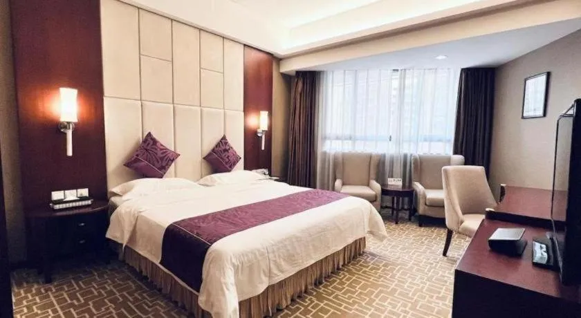 Bed in Century Plaza Hotel