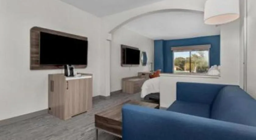 Holiday Inn Express Crockett By IHG