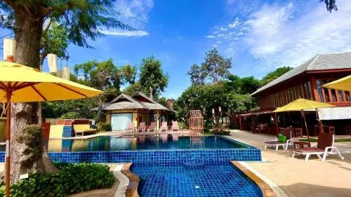 Baan Talay Dao Resort