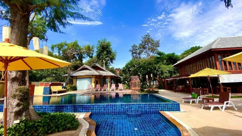 Baan Talay Dao Resort