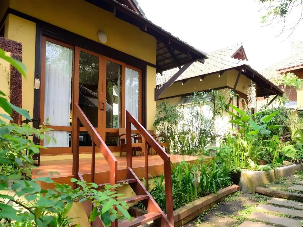 Baan Talay Dao Resort