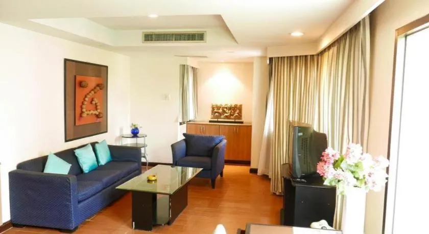 Best Comfort Bangkok Hotel