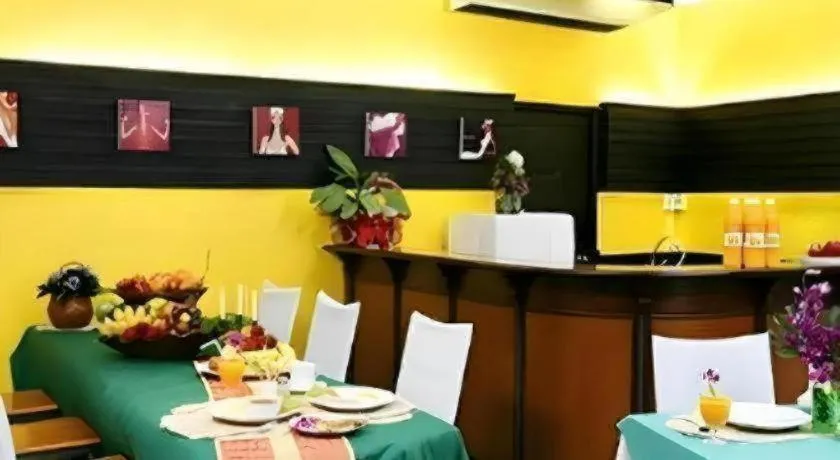 Best Comfort Bangkok Hotel