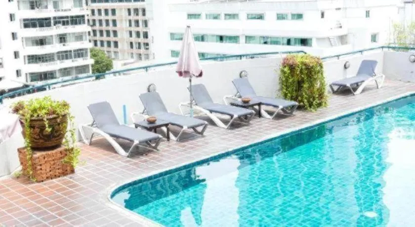 Best Comfort Bangkok Hotel