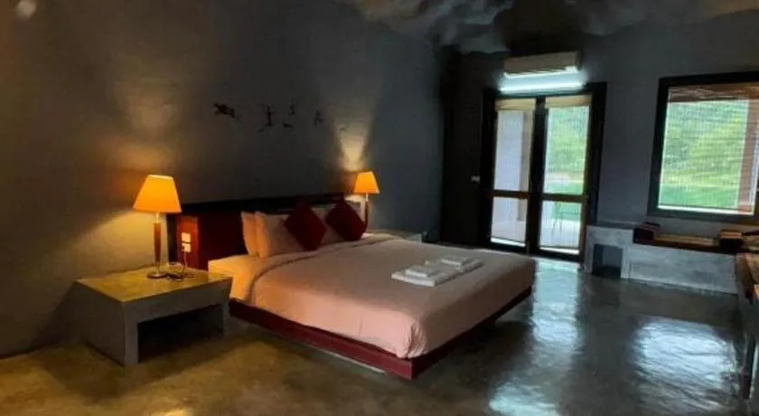 Bed in Avartarn Miracles Hotel