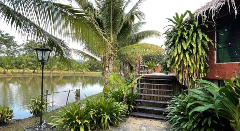 Avartarn Miracles Hotel