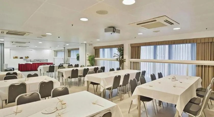 Caritas Oswald Cheung International House