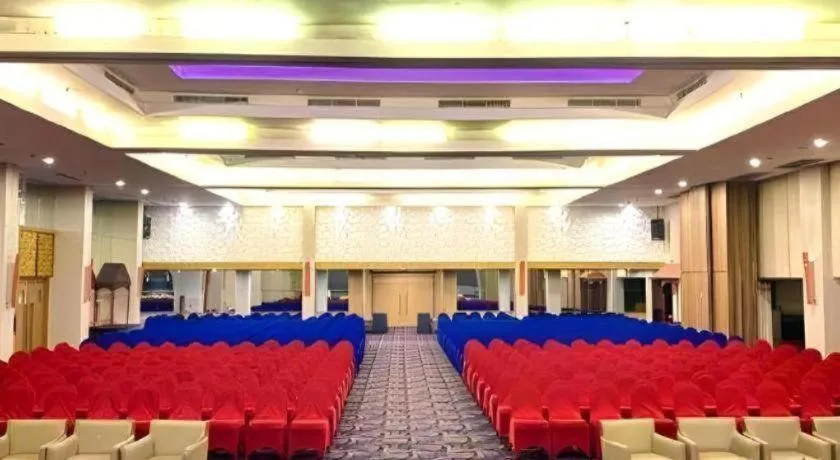 Horison Ultima Makassar