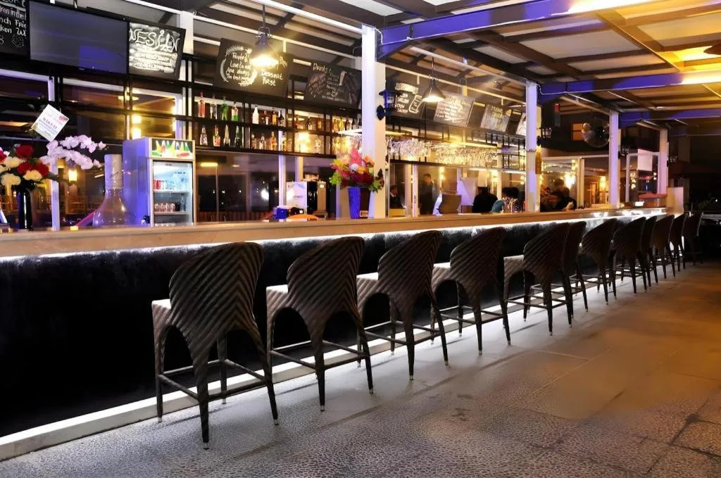 Horison Ultima Makassar