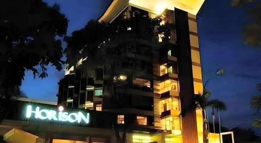 Horison Ultima Makassar