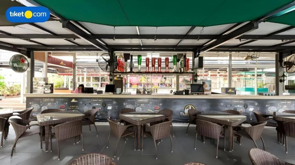 Horison Ultima Makassar