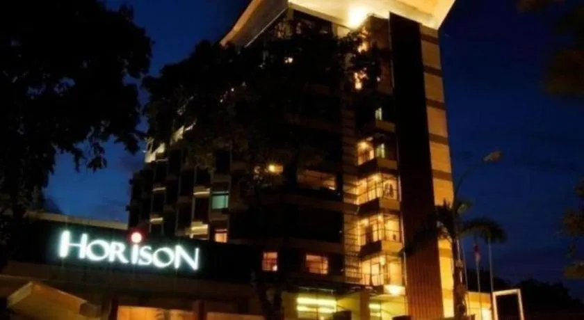 Horison Ultima Makassar