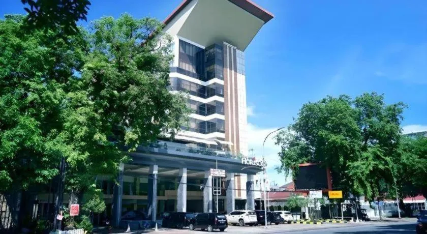 Horison Ultima Makassar