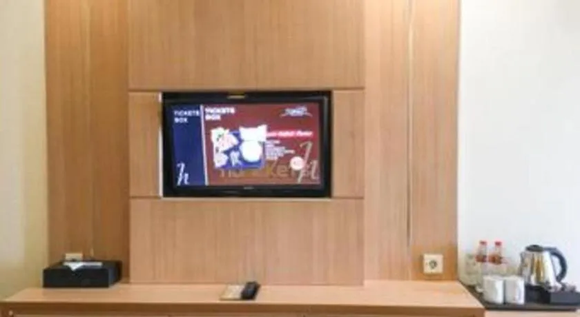 Horison Ultima Makassar