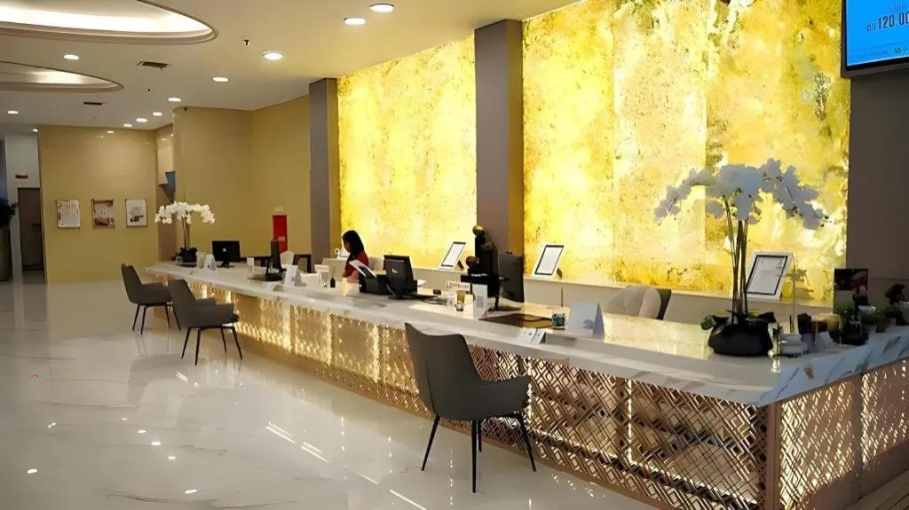 Horison Ultima Makassar