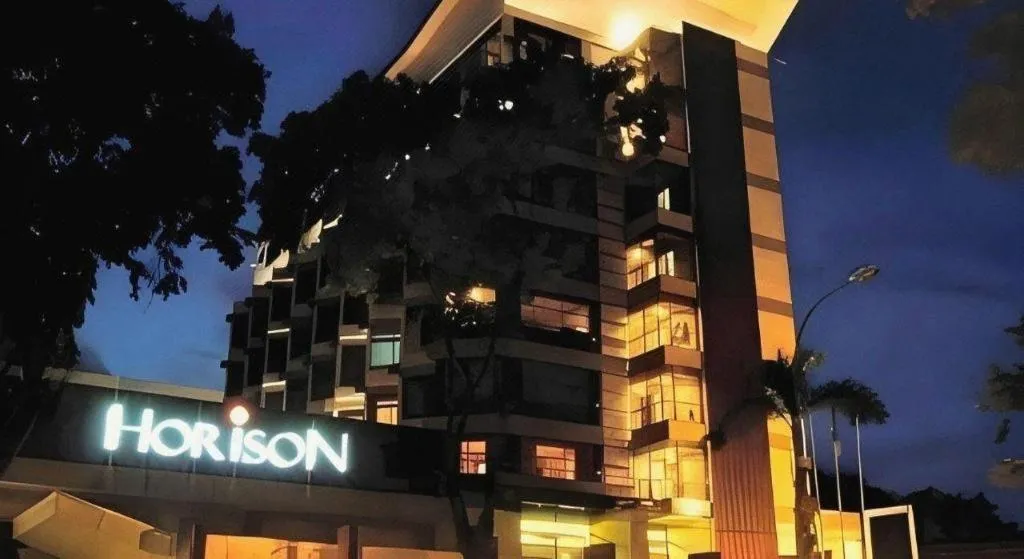 Horison Ultima Makassar