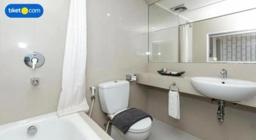 Horison Ultima Makassar