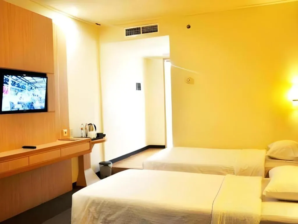 Bed in Horison Ultima Makassar