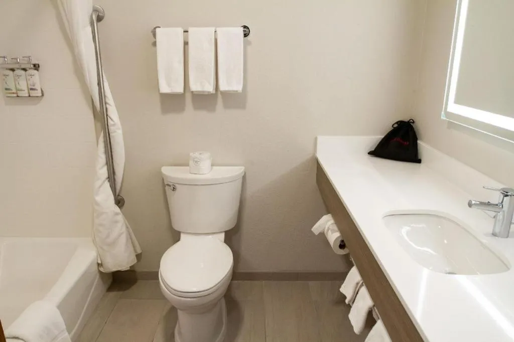 Holiday Inn Express O'Neill By IHG