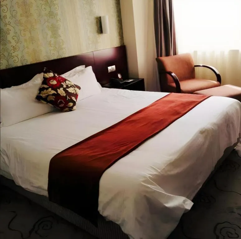 Bed in NanYing Hotel Shanghai