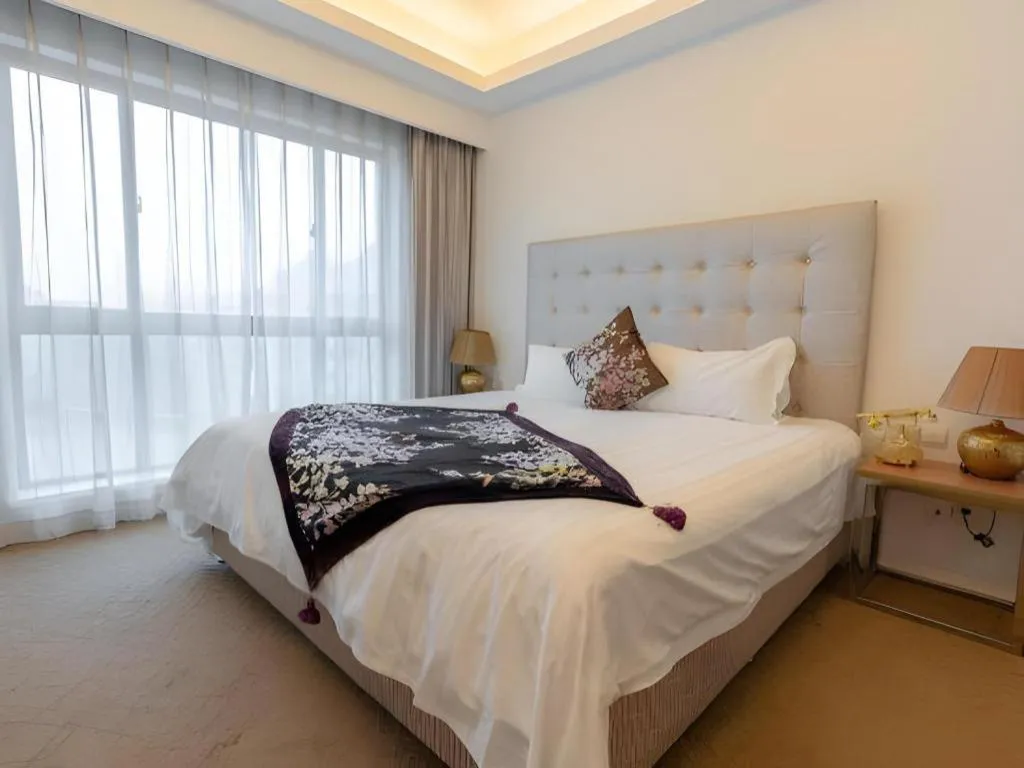 Bed in NanYing Hotel Shanghai