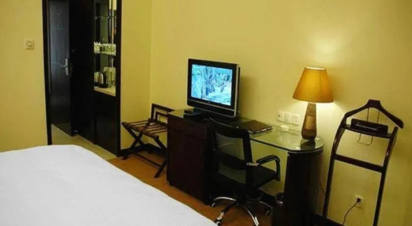 Bed in NanYing Hotel Shanghai