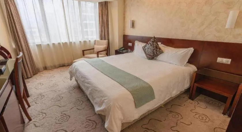 Bed in NanYing Hotel Shanghai