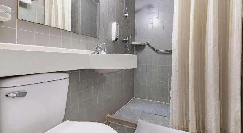 Jinjiang Inn Shenzhen Airport