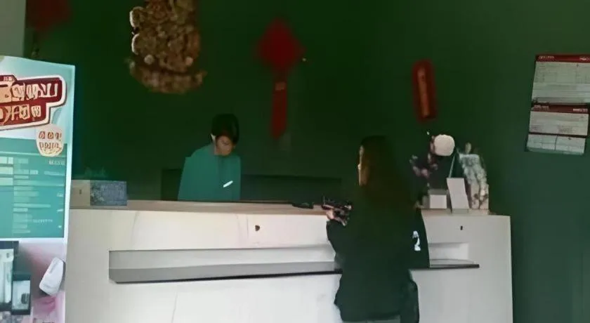 Jinjiang Inn Zhuhai Xiangzhou Qinglv Middle Road Theater